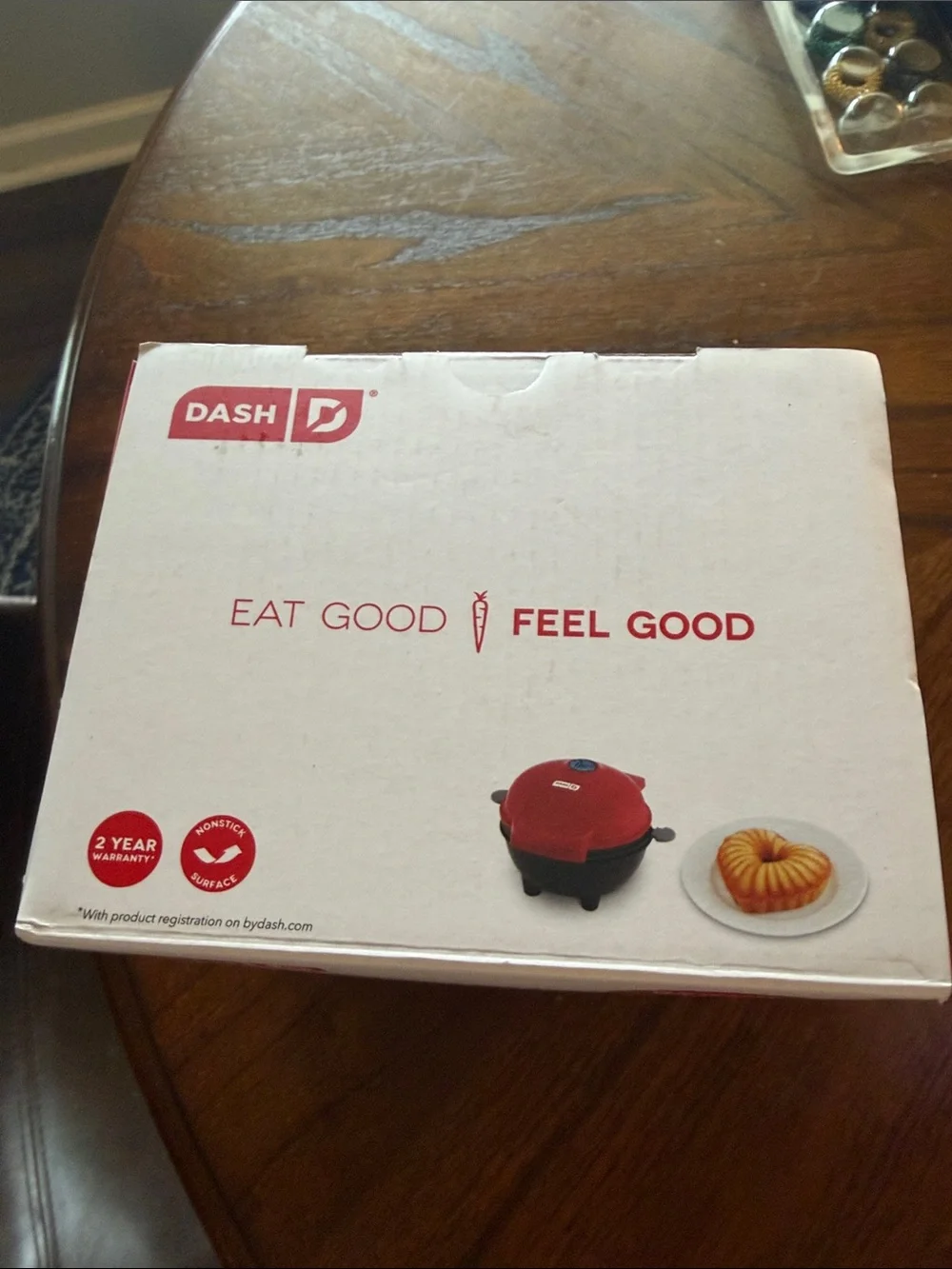 Dash compact red